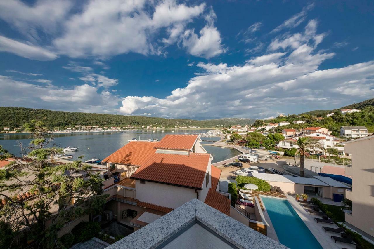 Apartmani Sanjin Tariba Supetarska Draga Exterior foto