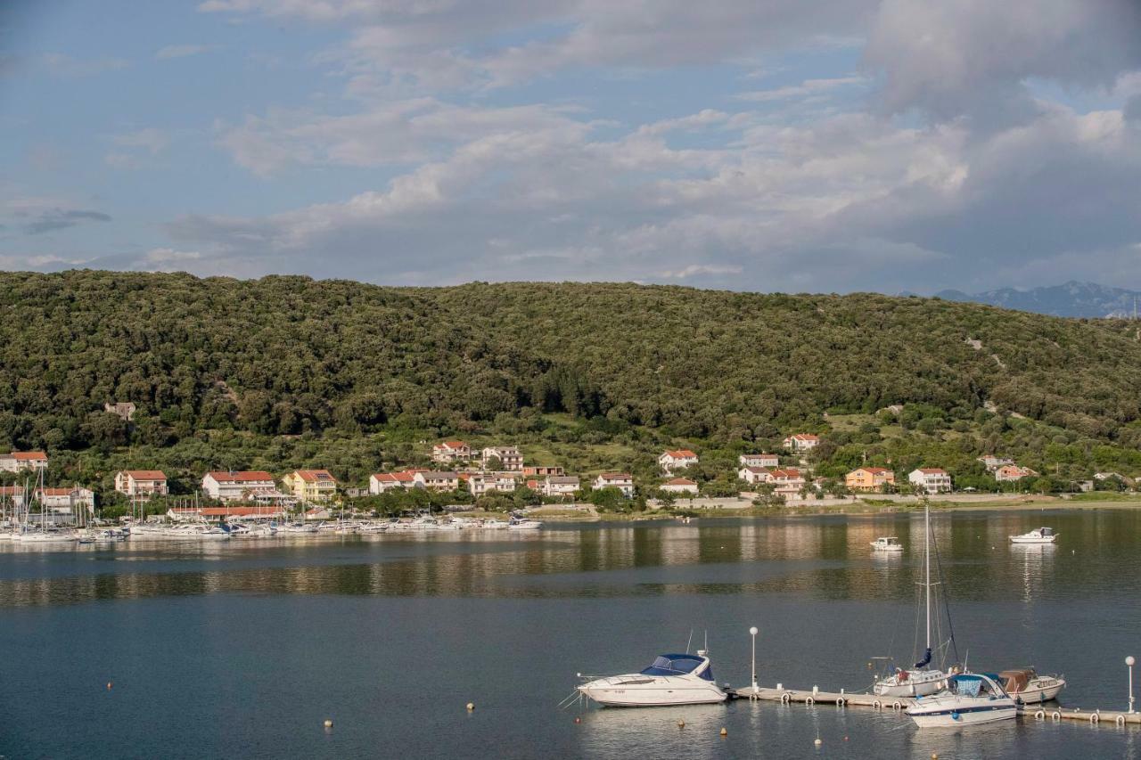 Apartmani Sanjin Tariba Supetarska Draga Exterior foto