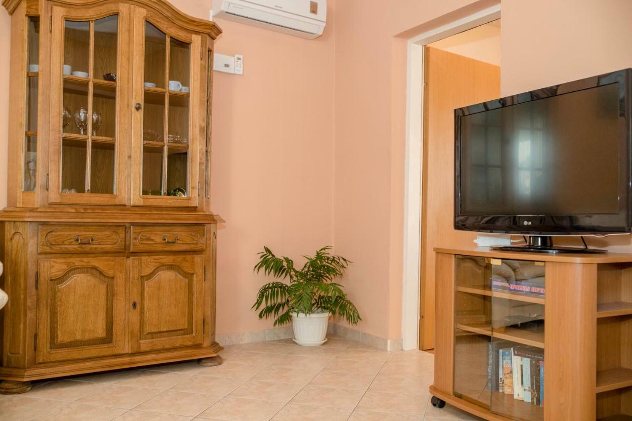 Apartmani Sanjin Tariba Supetarska Draga Exterior foto